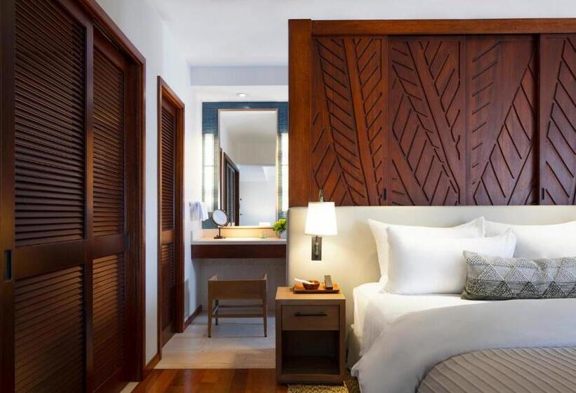 Люкс Deluxe Вид на Море, Mauna Lani, Auberge Resorts Collection