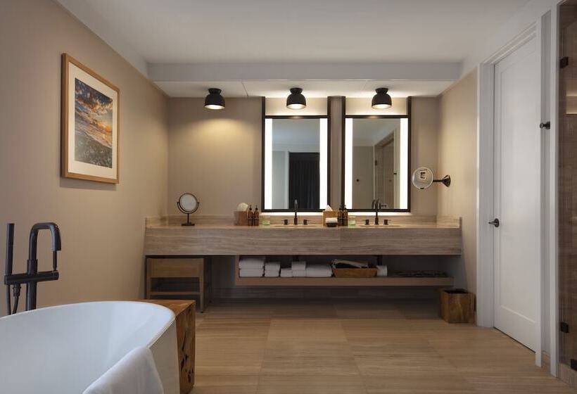 סוויטה מותאמת לאדם עם מוגבלויות, Mauna Lani, Auberge Resorts Collection