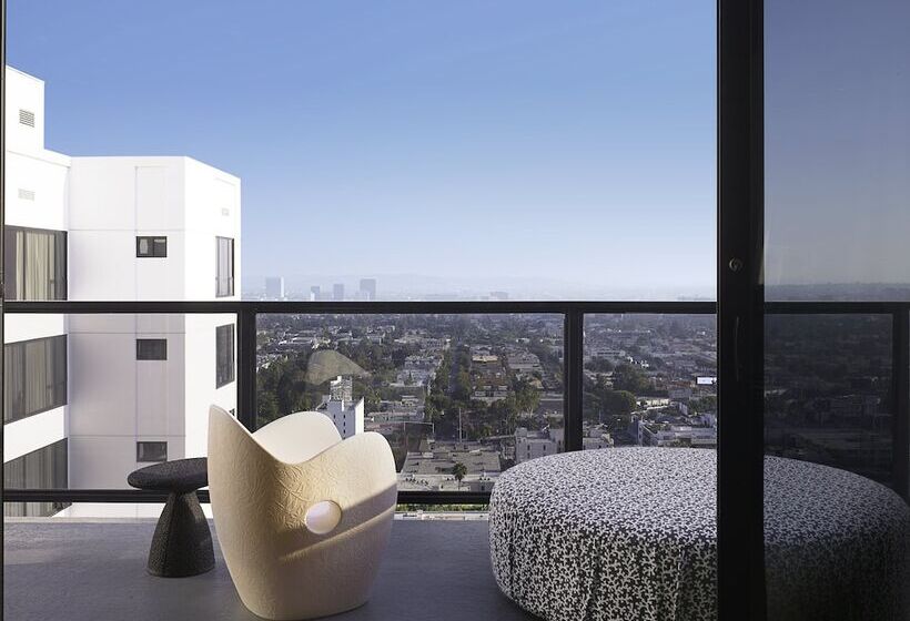 Пентхаус, Mondrian Los Angeles In West Hollywood