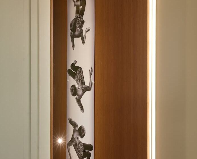 Студия Стандарт, Mondrian Los Angeles In West Hollywood