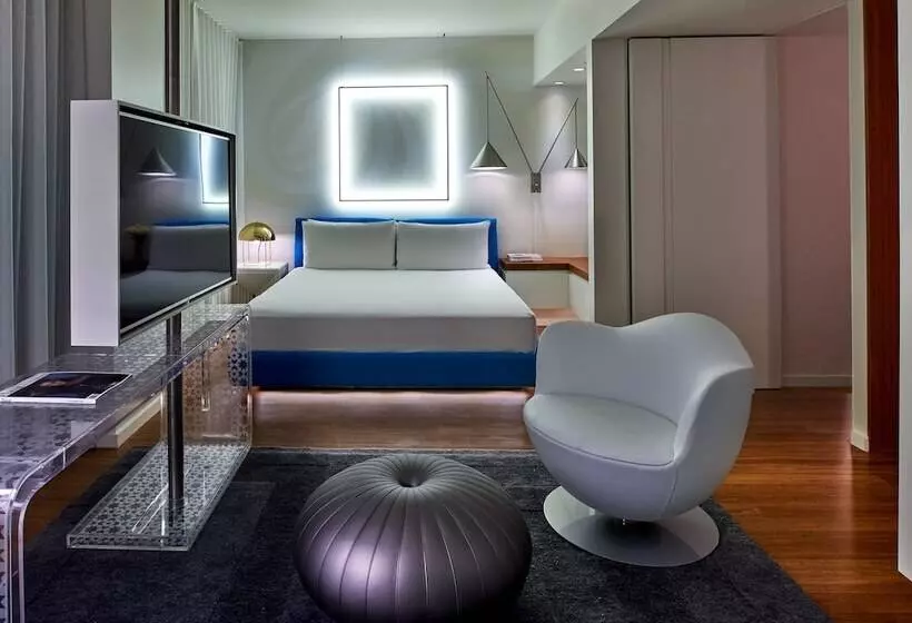 استودیوی استاندارد, Mondrian Los Angeles In West Hollywood