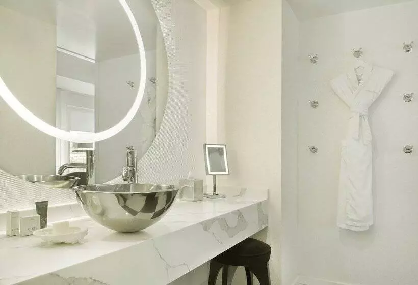 استودیوی استاندارد, Mondrian Los Angeles In West Hollywood