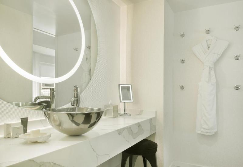 Студия Стандарт, Mondrian Los Angeles In West Hollywood