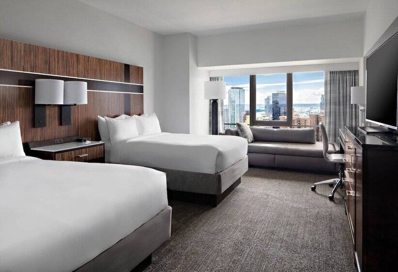 豪华房间, New York Marriott Marquis