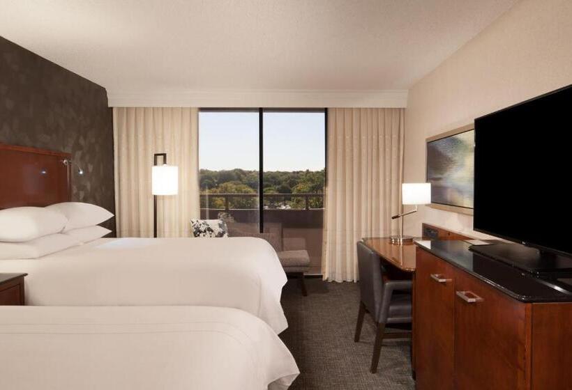 带2个双人床的标准工作室, Omaha Marriott