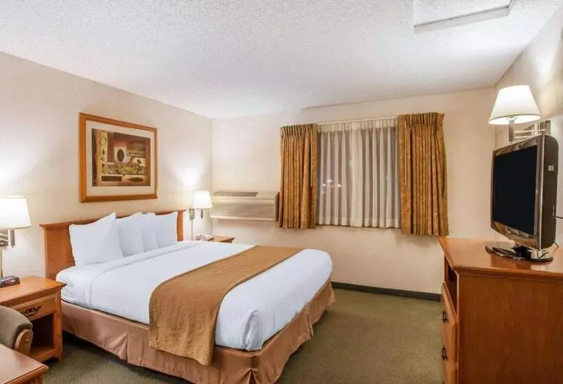 身障者適用キングサイズベッドルーム, Quality Inn Mount Vernon