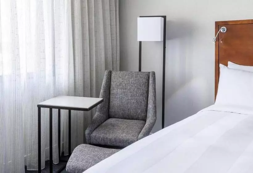 اتاق استاندارد, Richmond Marriott