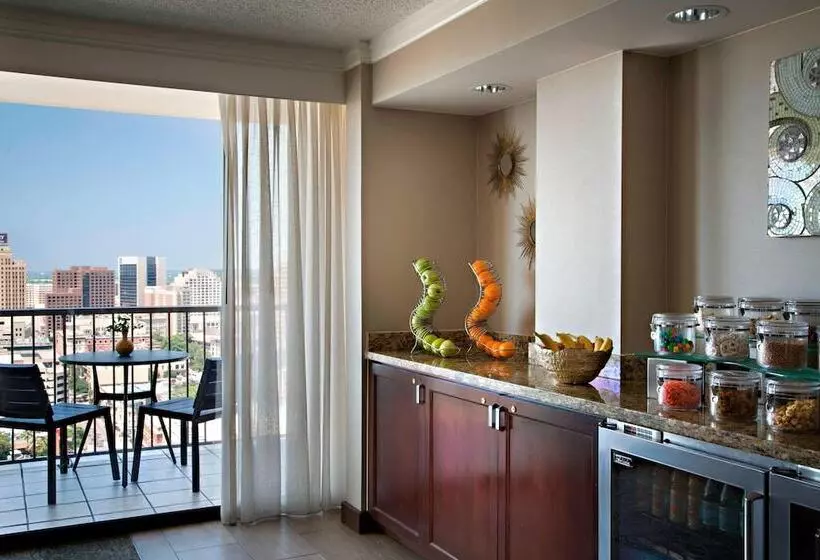 ダブルベッドスタンダードルーム, San Antonio Marriott Riverwalk