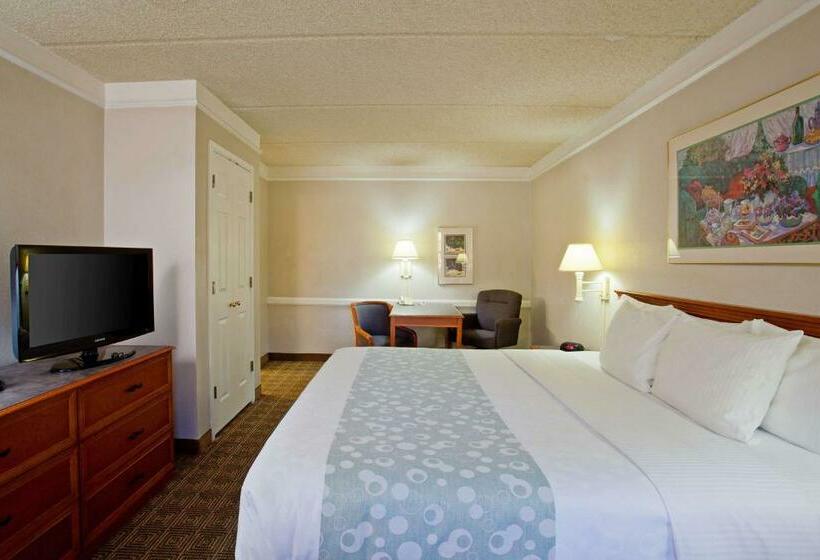 스탠다드 룸 킹사이즈 침대, Super 8 By Wyndham San Bernardino