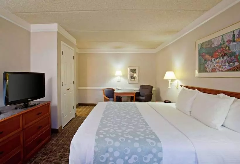 اتاق لوکس, Super 8 By Wyndham San Bernardino