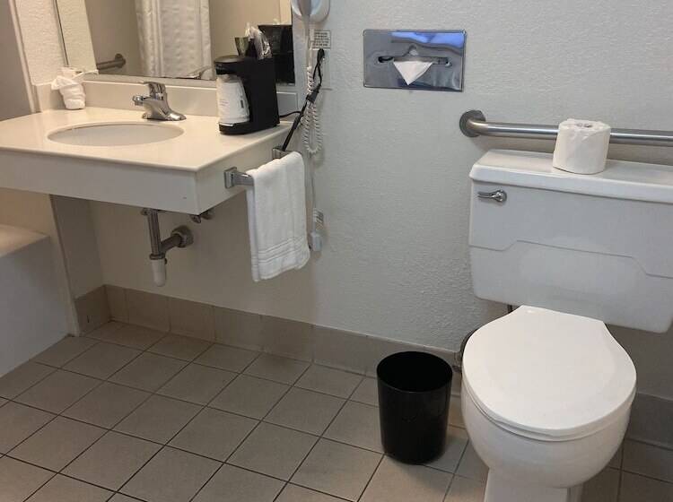 디럭스 룸, Super 8 By Wyndham San Bernardino