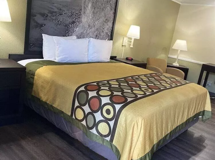 اتاق پرمیوم, Super 8 By Wyndham San Bernardino