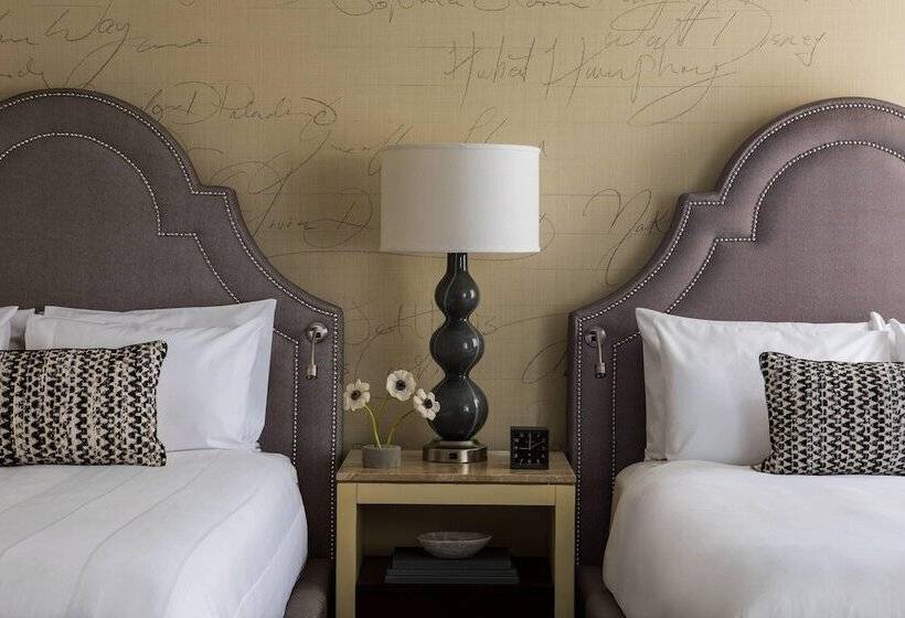 스탠다드 룸 더블 침대 2개, The Mayflower Hotel, Autograph Collection
