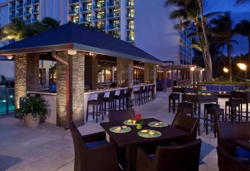 キングサイズベッドのスイートルーム, Jupiter Beach Resort & Spa