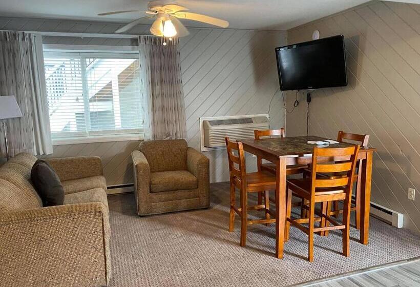 סוויטה משפחתית, Marine Village Resort