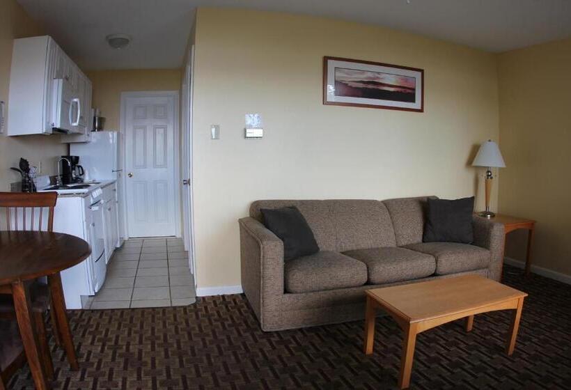 סוויטה, Marine Village Resort