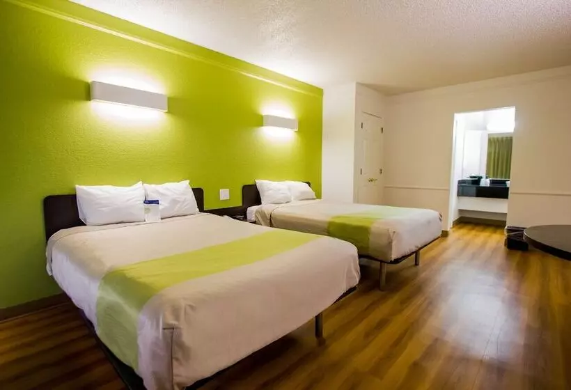 ２ダブルベッドのスタンダードルーム, Motel 6 Austin, Tx  Midtown