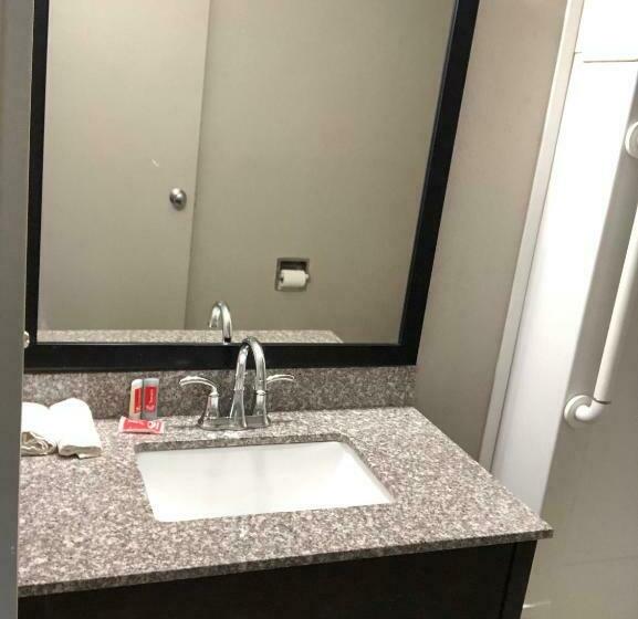 스탠다드 룸, Econo Lodge