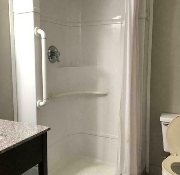 غرفة قياسية, Econo Lodge