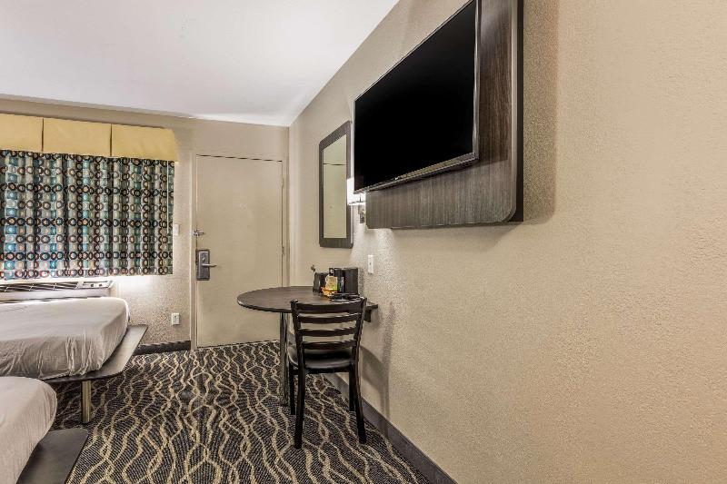 스탠다드 룸, Econo Lodge