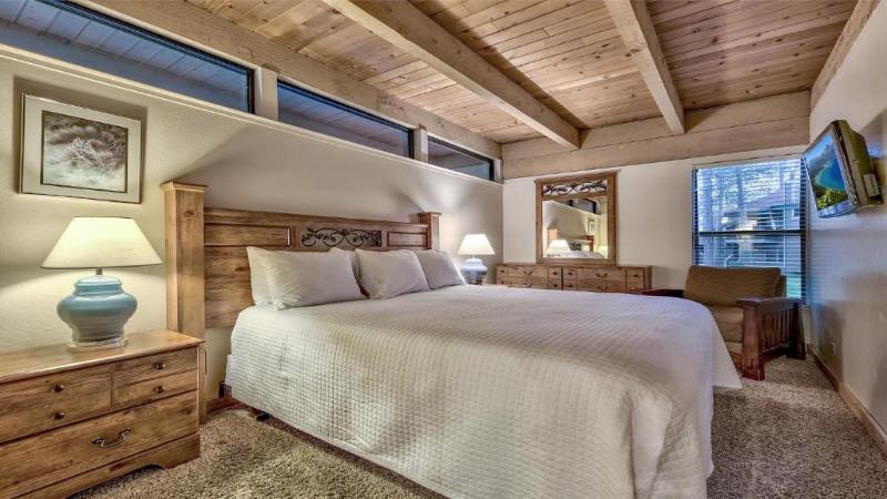 Апартаменты 4 Спальни, Lakeland Village At Heavenly