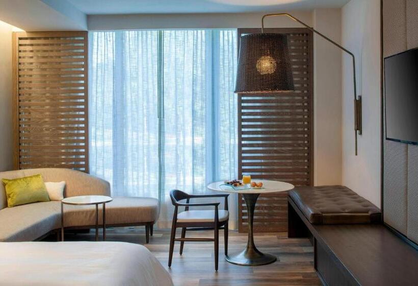 غرفة قياسية سرير كينج, Sawgrass Marriott Golf Resort & Spa