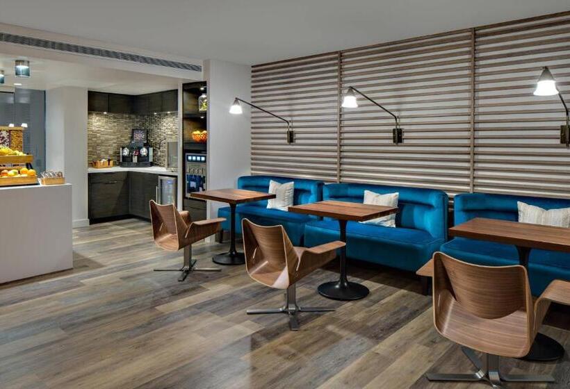 Люкс Кровать Кинг, Sawgrass Marriott Golf Resort & Spa