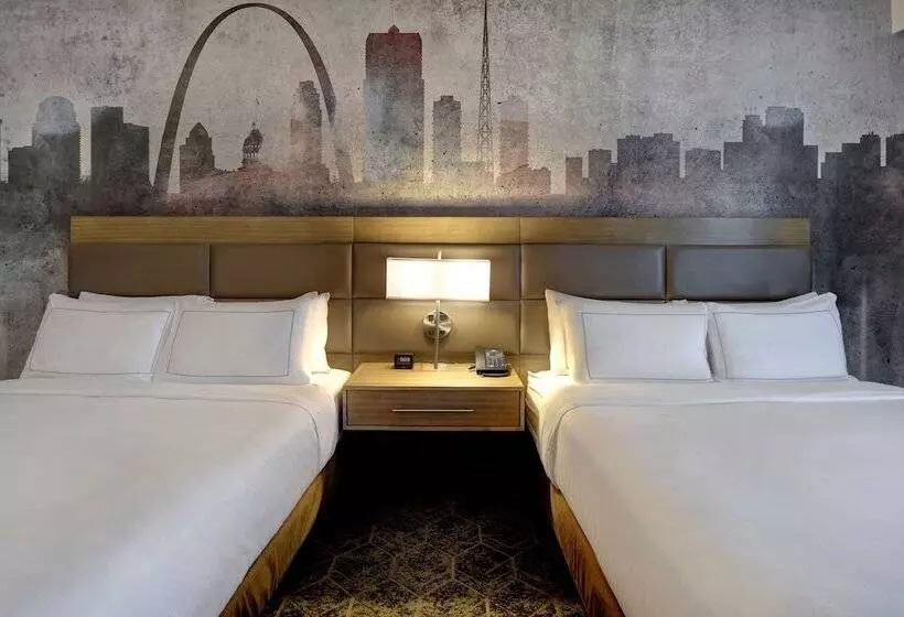 اتاق استاندارد با 2 تخت دوبل, Doubletree By Hilton St. Louis Airport
