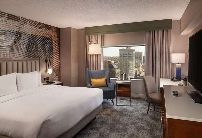 身障者適用キングサイズベッドルーム, Hilton Lexington/downtown