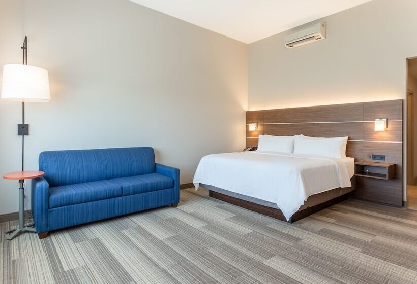 Люкс, Holiday Inn Express & Suites Springfield North, An Ihg