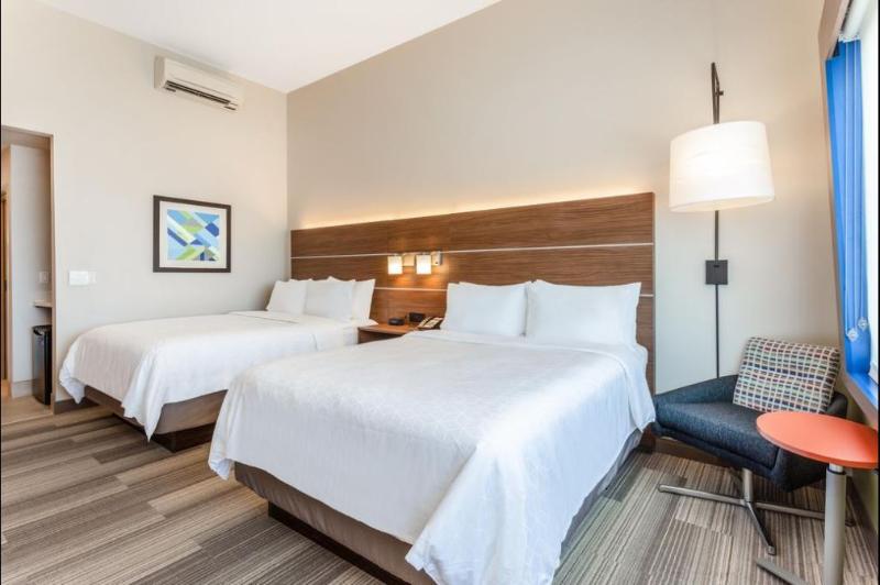 Люкс, Holiday Inn Express & Suites Springfield North, An Ihg