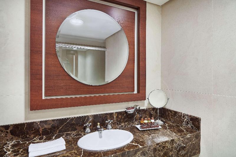 Люкс Кровать Кинг, Holiday Inn Express & Suites Springfield North, An Ihg