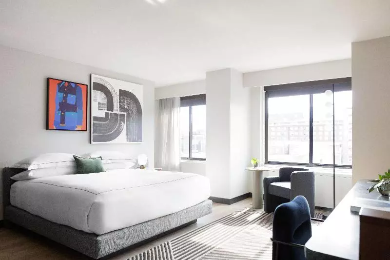 キングサイズベッドのスタンダードルーム, Kimpton Banneker Hotel, An Ihg