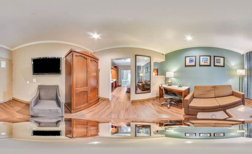 جناح مزود بجاكوزى, Mainstay Suites Orange County John Wayne Airport
