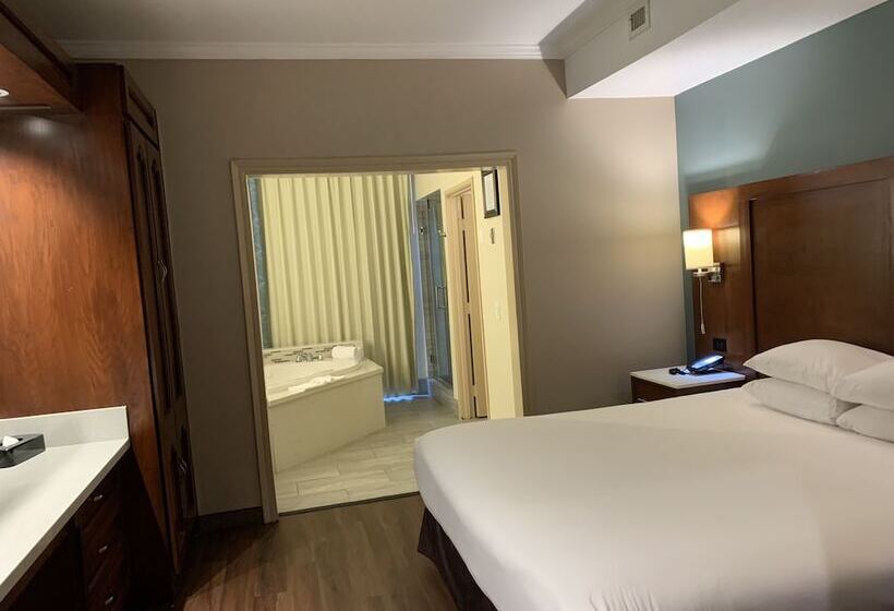 جناح مزود بجاكوزى, Mainstay Suites Orange County John Wayne Airport
