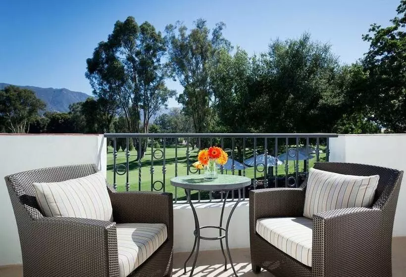 اتاق دلوکس با تخت کینگ و چشم‌انداز, Ojai Valley Inn