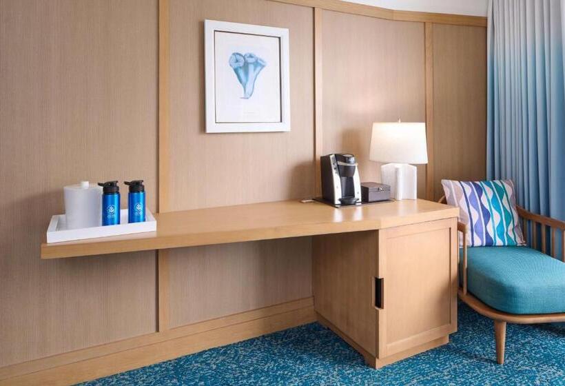 غرفة قياسية سرير كينج, Outrigger Reef Waikiki Beach Resort