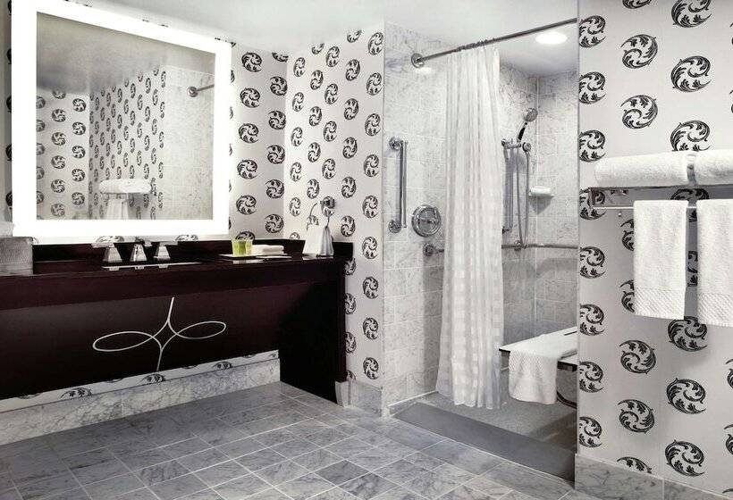 スタンダードルーム, Palmer House A Hilton