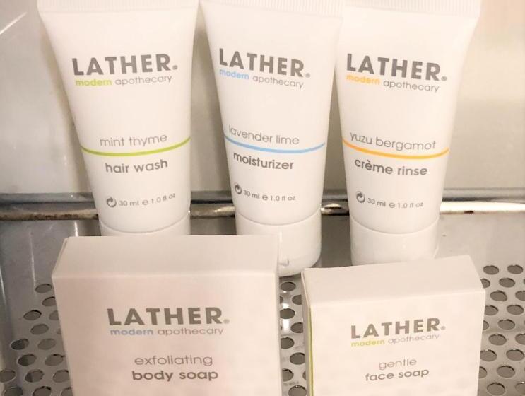 غرفة قياسية, Phoenix