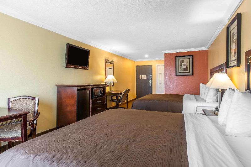 带大床的标准间, Quality Inn & Suites Bell Gardenslos Angeles