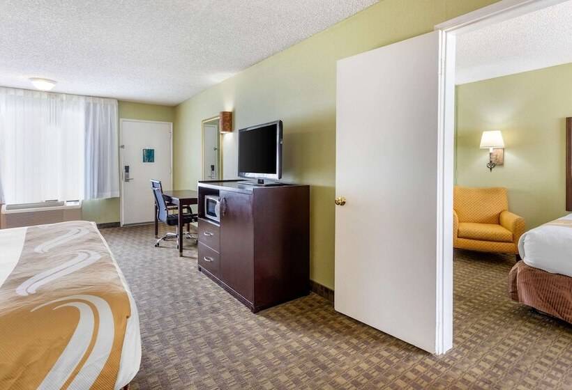 Люкс, The Buena Park Hotel & Suites