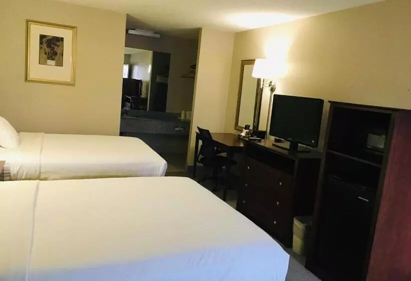 ２ダブルベッドのスタンダードルーム, Ramada By Wyndham Batesville