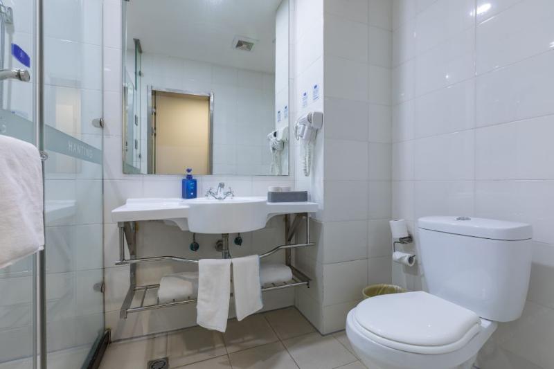 Люкс Адаптированный для Инвалидов, Travelodge By Wyndham Watertown