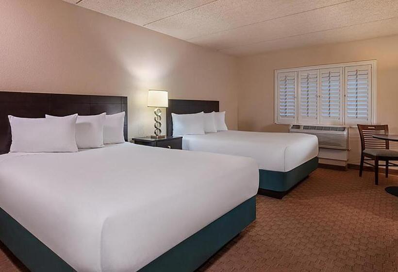 חדר דלוקס, Tropicana Laughlin