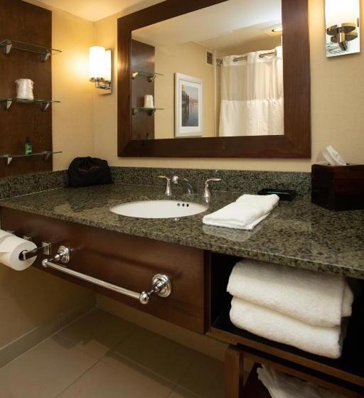 اتاق استاندارد با تخت بزرگ, Jake S 58 Casino Hotel   Adults Only