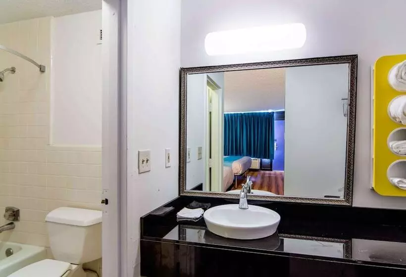 ２ダブルベッドのスタンダードルーム, Motel 6 Lagrange Ga