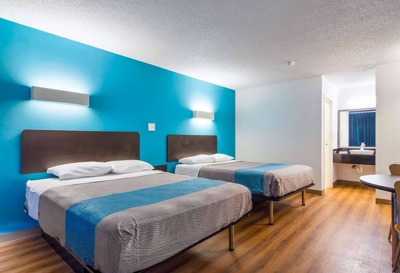 Номер Стандарт 2 Двуспальные Кровати, Motel 6 Lagrange Ga
