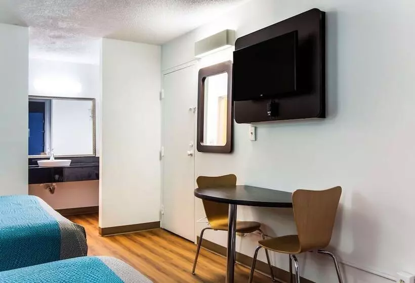 ２ダブルベッドのスタンダードルーム, Motel 6 Lagrange Ga