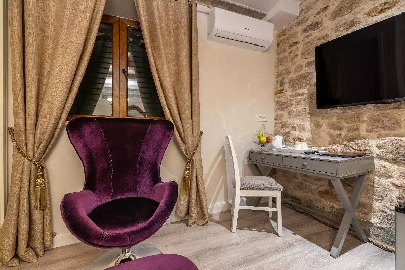 اتاق لوکس, Pala Mesa Resort