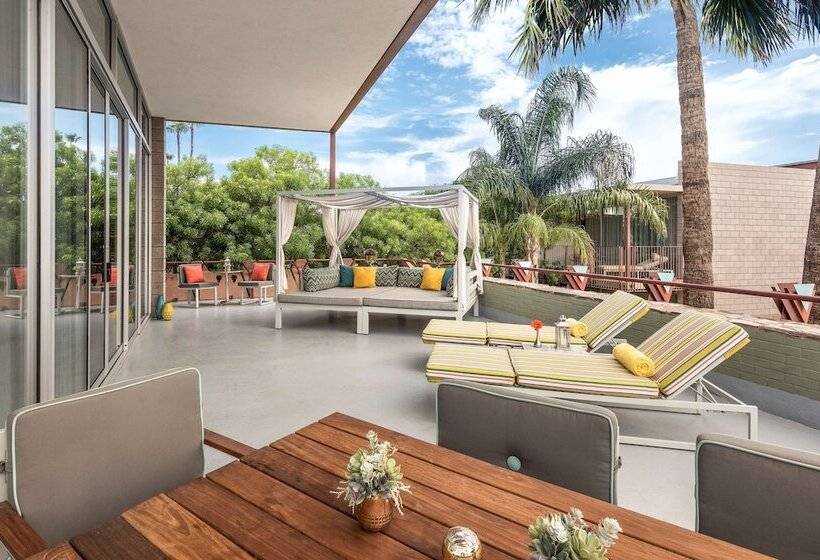 テラス付スイート, Valley Ho